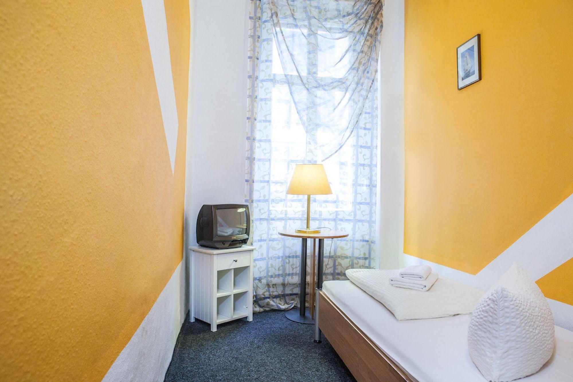 ברלין Hotel Pension Insor מראה חיצוני תמונה